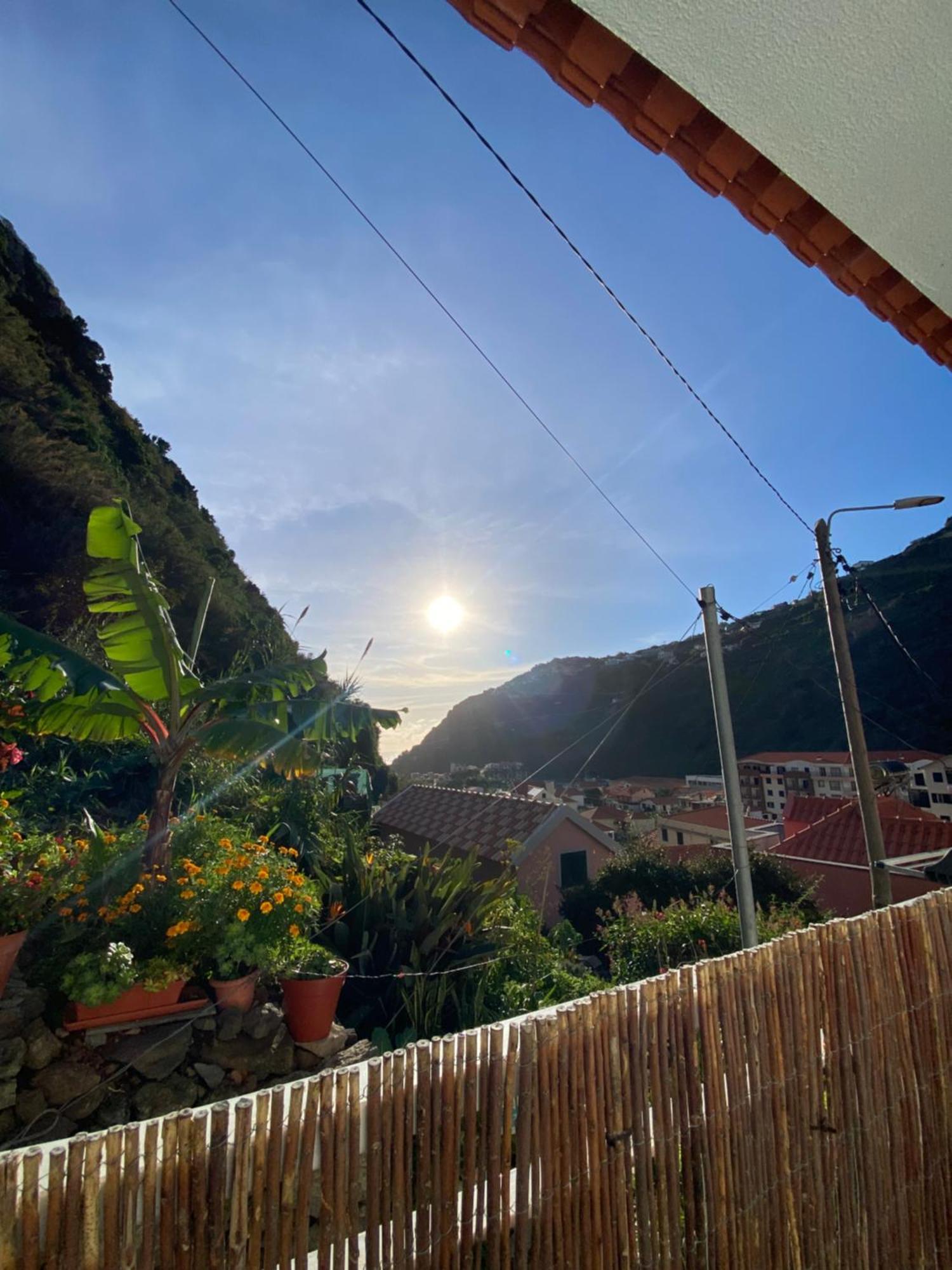 2 Bed Room Apartment , Sea View, 10 Minutes Walk To The Beach Ribeira Brava Luaran gambar